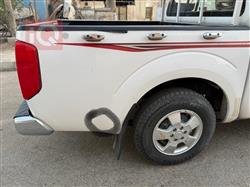 نیسان نەڤارا